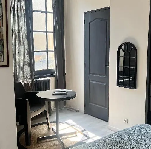 3- Le Cocon Dans Le Coeur De Poitiers